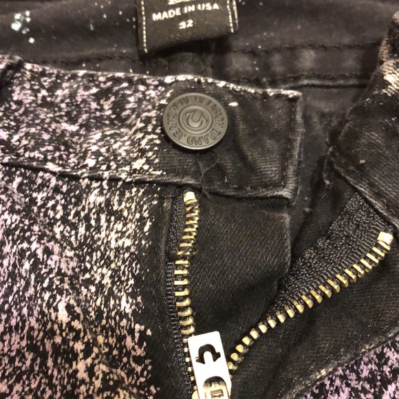 True Religion - Picture 5 of 6